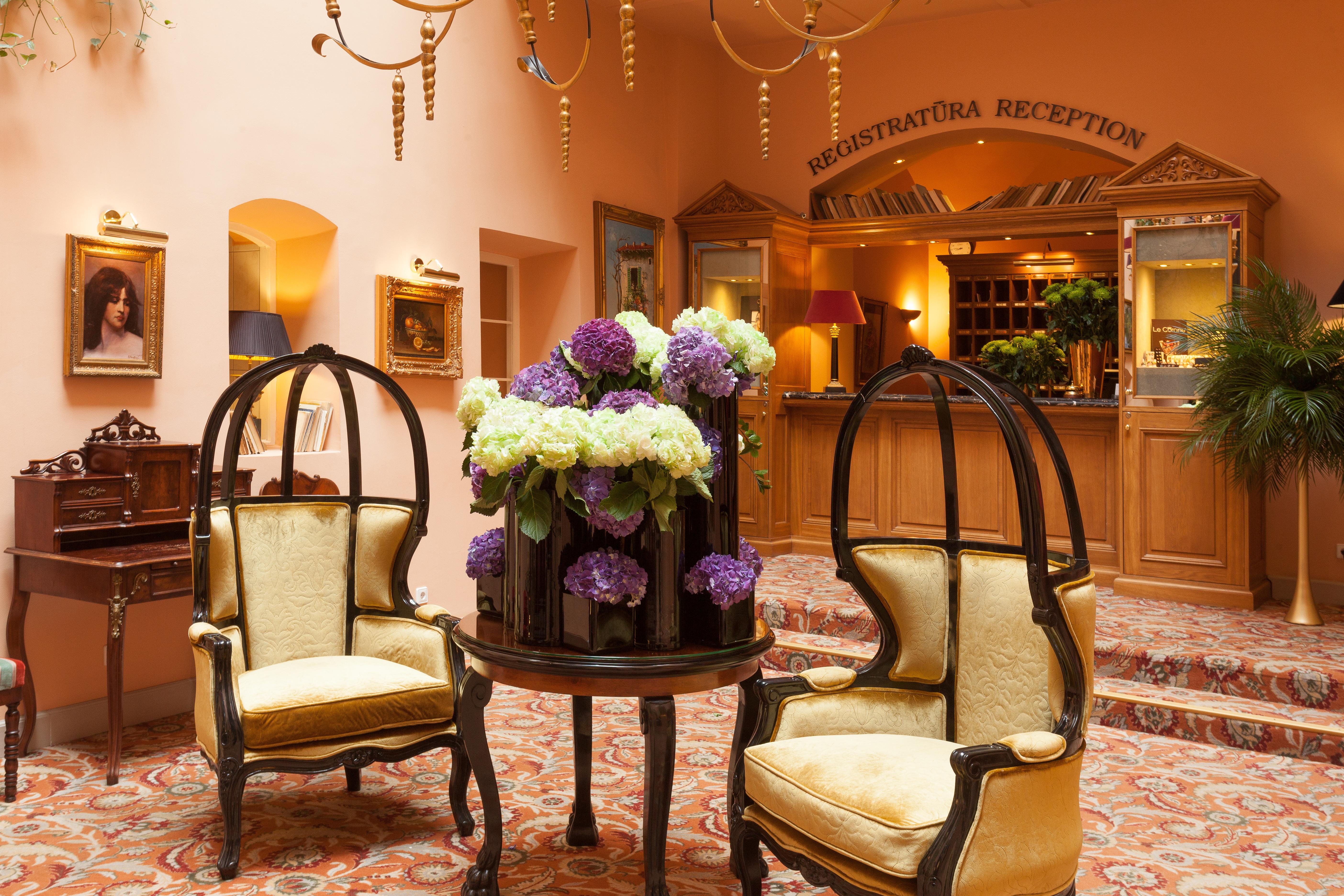 Narutis Hotel - Small Luxury Hotels Of The World Вилнюс Екстериор снимка Reception